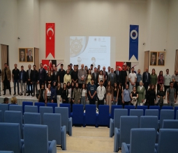 Üniversitemizde “Algoritmik Vesayetten Dijital Egemenliğe” Paneli Düzenlendi...